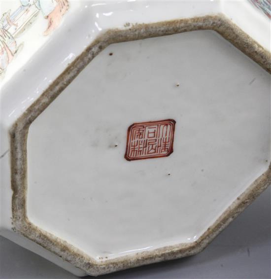 A Chinese famille rose octagonal food warming vessel, liner and cover, Tongzhi mark and of the period, width 16.5cm